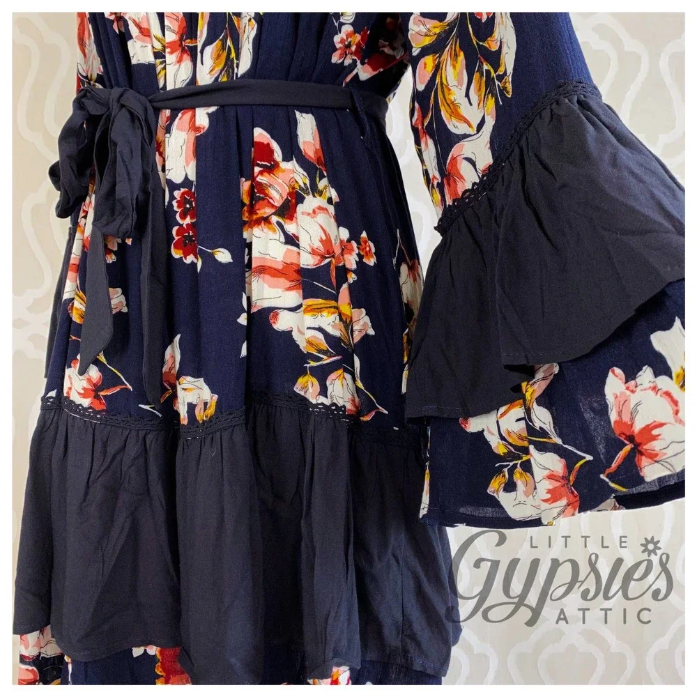 POL Floral Swing and Bell Sleeve Dress - Picture 5 of 13